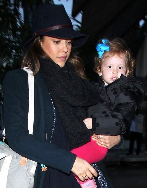 Jessica Alba and adoreable daugther Haven