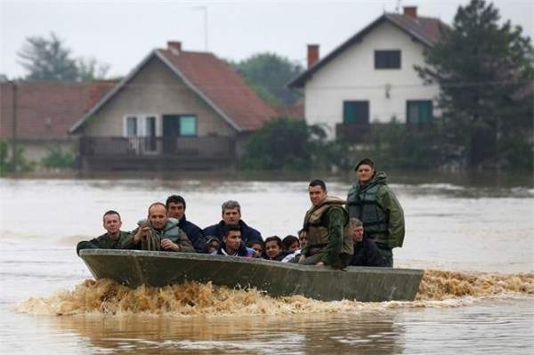 сербия наводнение