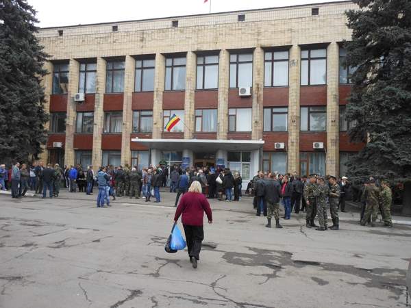 Погода в антраците. Город антрацит ЛНР. Луганск г антрацит. Антрацит Донбасс город. Антрацит в 2014 году.