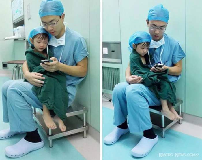 Кардиохирург успокаивает 2-х годичного ребенка перед операцией