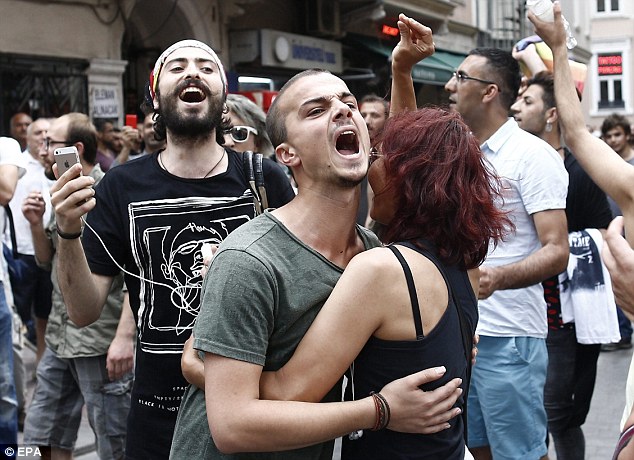 Гей-парад в Турции