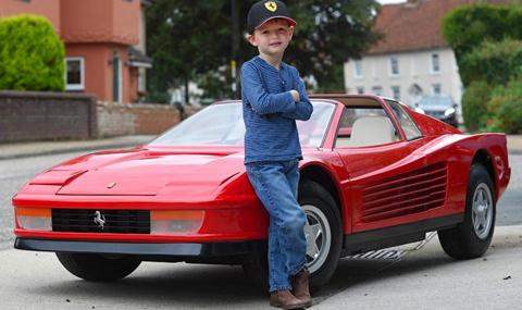 Детский автомобиль Ferrari Testarossa