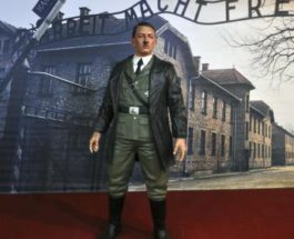 Восковая фигура Адольфа Гитлера