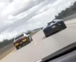 Полицейский в США устроил гонки с Lamborghini