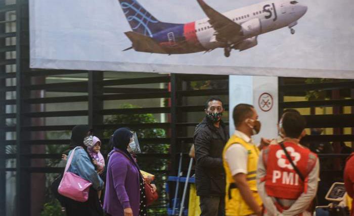 самолет, пассажиры, Индонезия, авиакатастрофа,